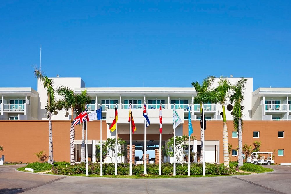 HOTEL PLAYA VISTA AZUL