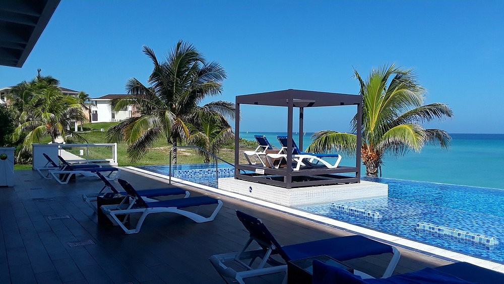 HOTEL PLAYA VISTA AZUL
