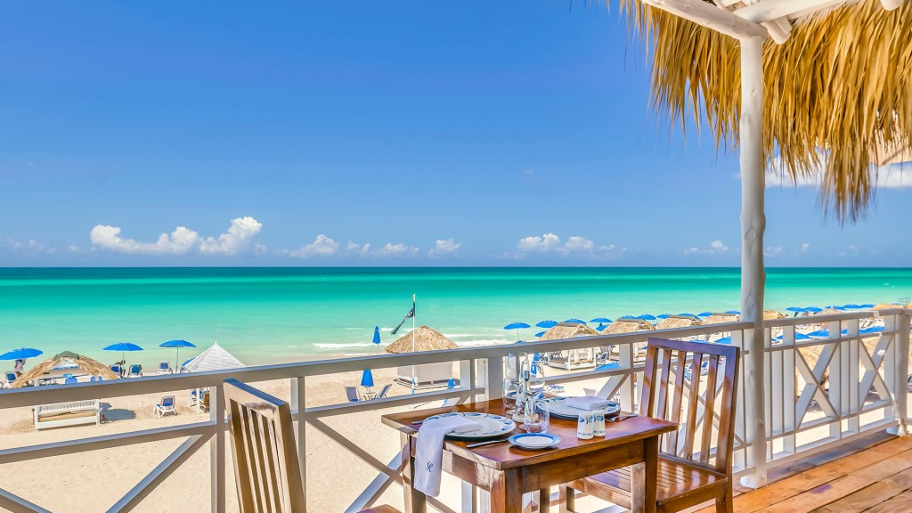 ROYALTON HICACOS RESORT & SPA