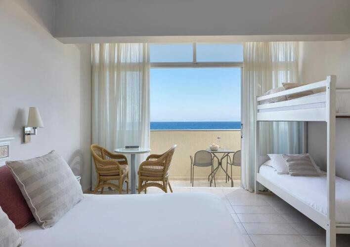 Atlantica Princess Hotel