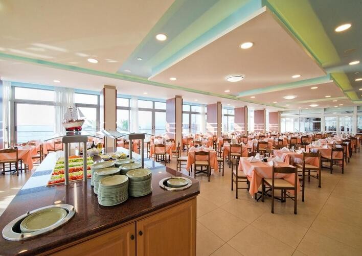 Belair Beach Hotel