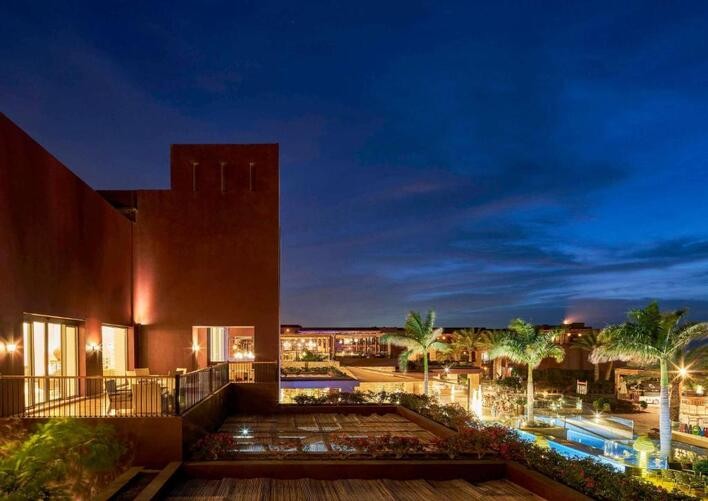 Movenpick Tala Bay Beach Resort