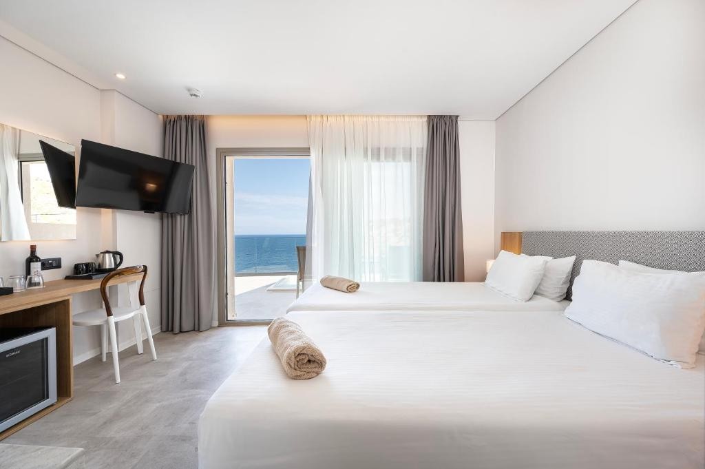 Athina Palace Resort & Spa