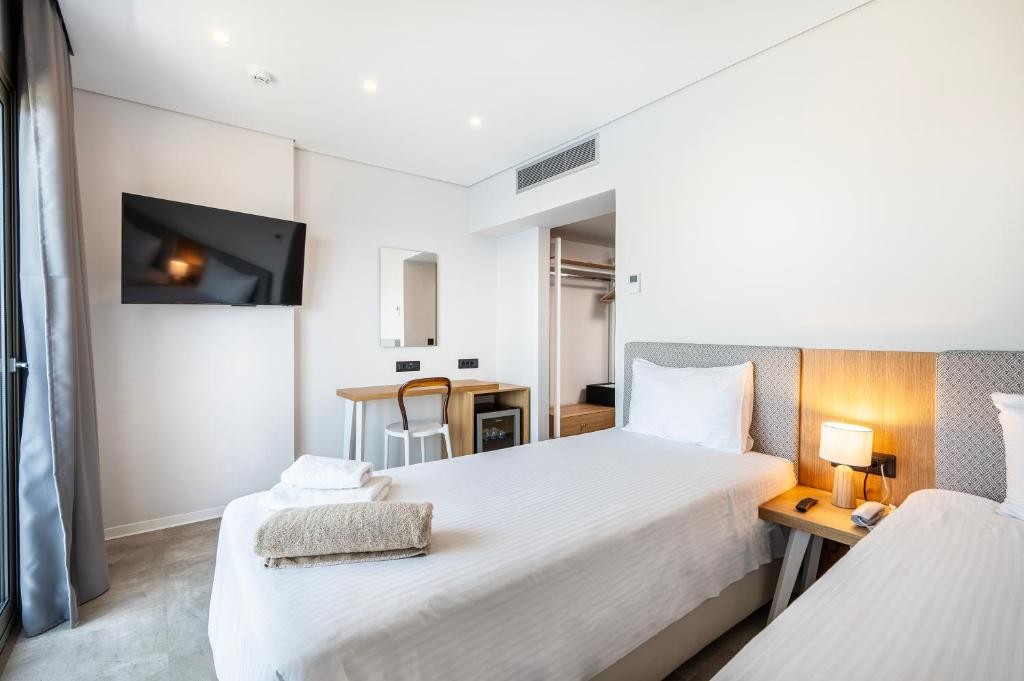 Athina Palace Resort & Spa