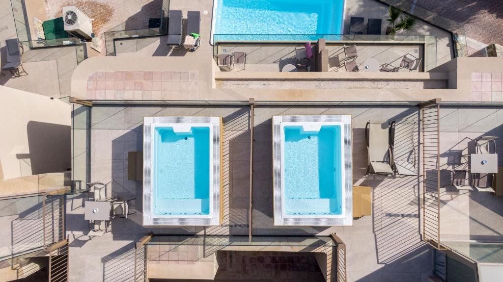 Athina Palace Resort & Spa