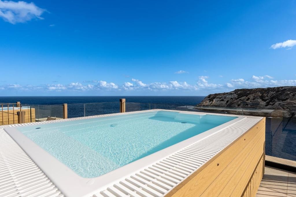 Athina Palace Resort & Spa