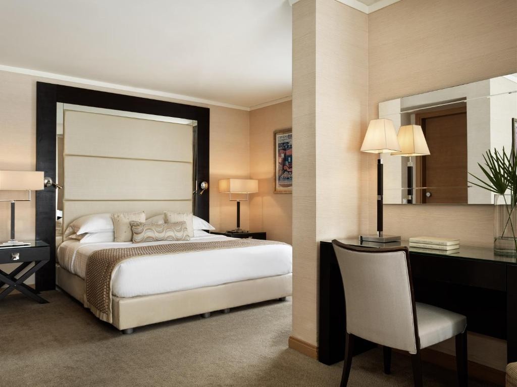 Galaxy Hotel