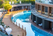 QLUSIVE HOTEL
