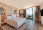 QLUSIVE HOTEL