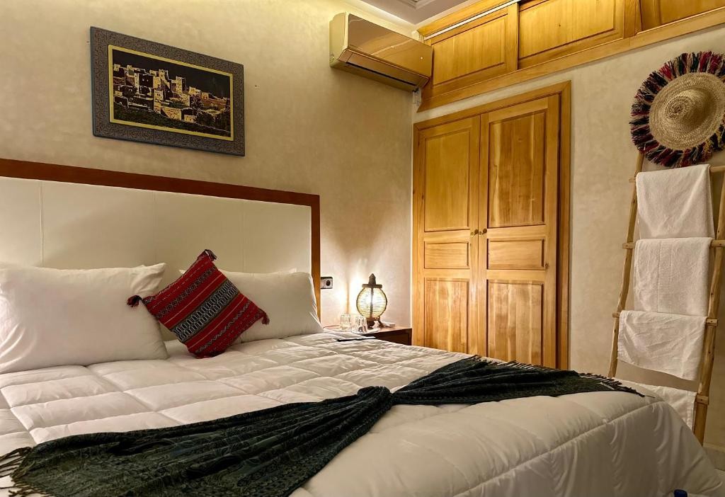 Riad Tislite and SPA