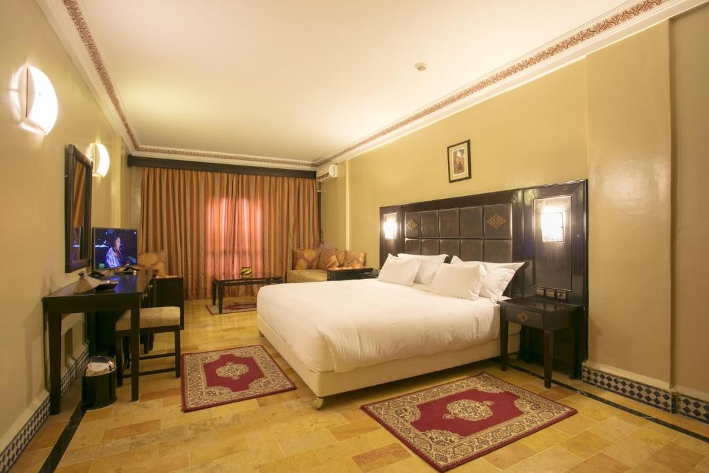DIWANE HOTEL