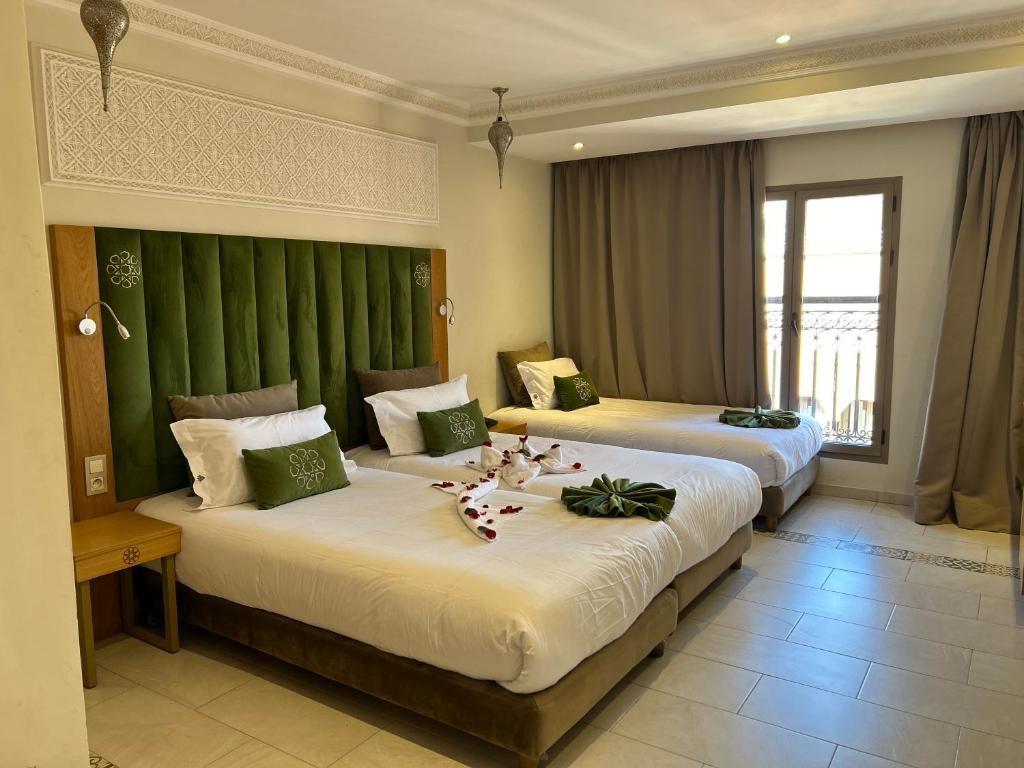 DIWANE HOTEL