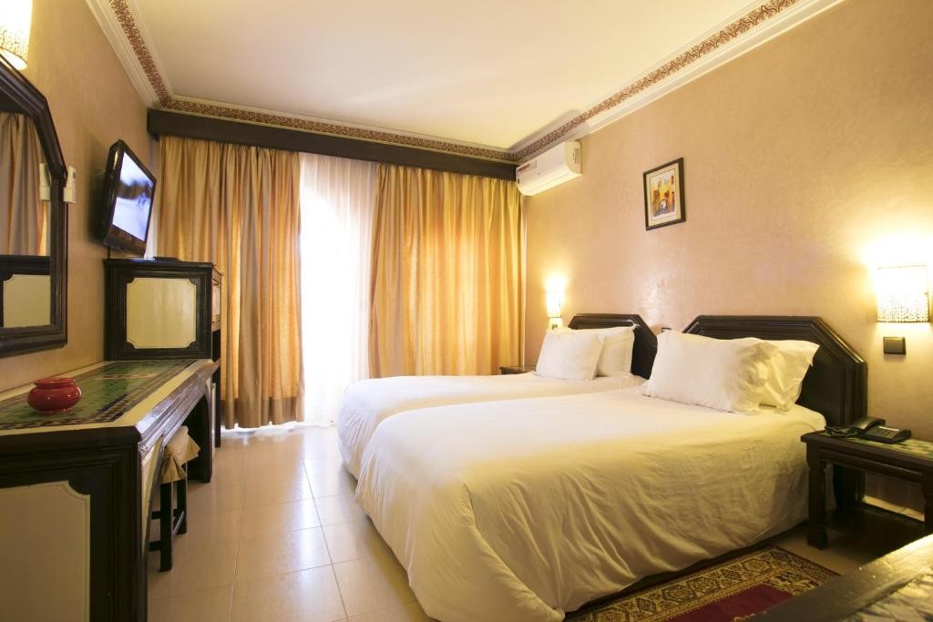 DIWANE HOTEL