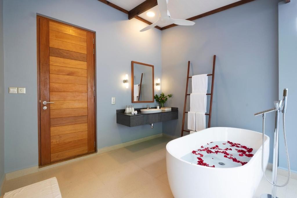 IFURU ISLAND MALDIVES