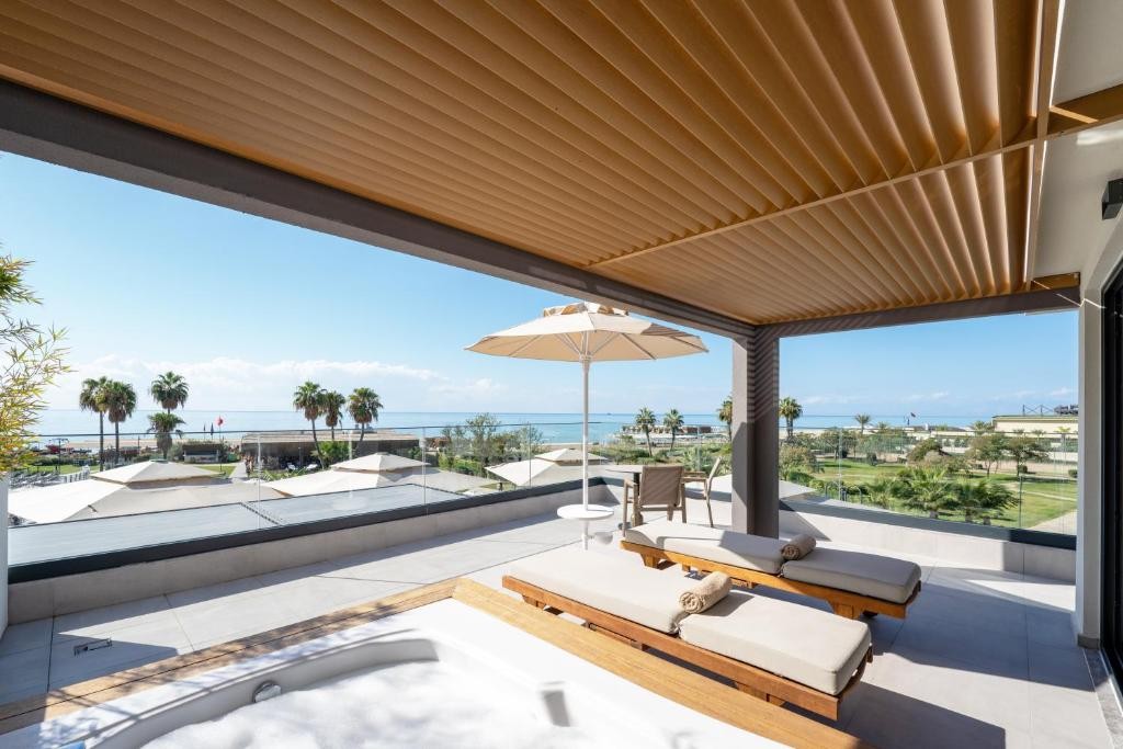 Изглед от LUNA VISTA BELEK