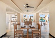DOUBLETREE BY HILTON SHARKS BAY RESORT BEACH SIDE