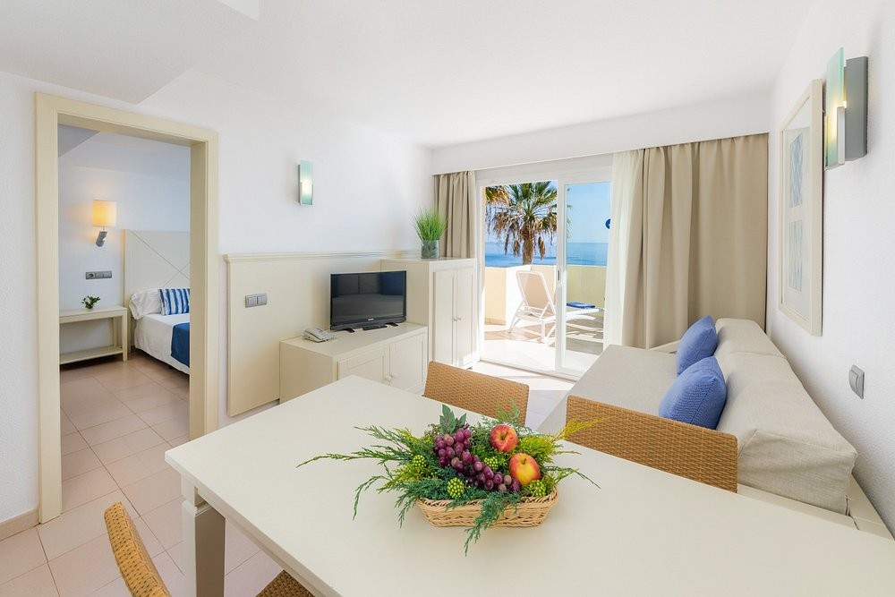 Blau Punta Reina Resort