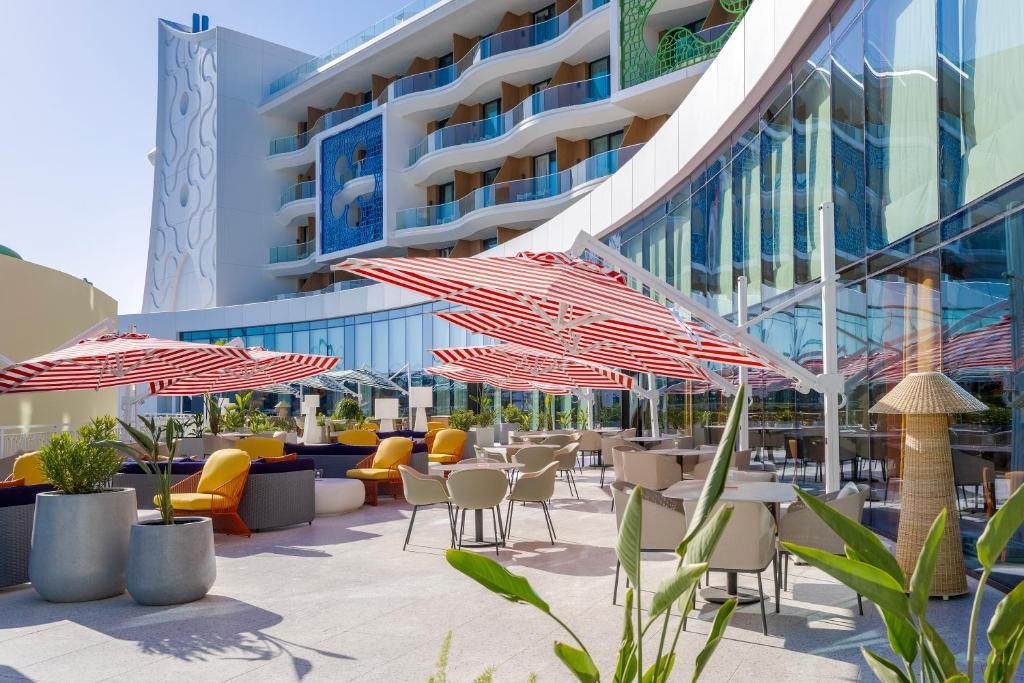 THE LAND OF LEGENDS NICKELODEON HOTEL