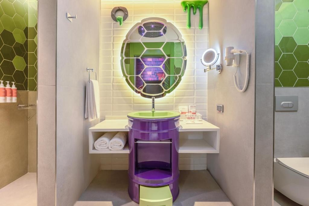 THE LAND OF LEGENDS NICKELODEON HOTEL