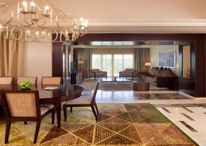 Grand Hyatt Doha Hotel & Villas
