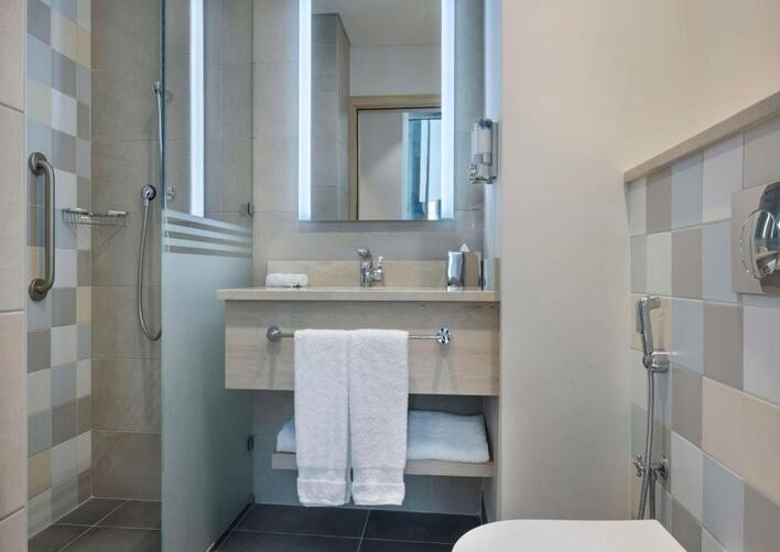 Hampton by Hilton Doha Old Town