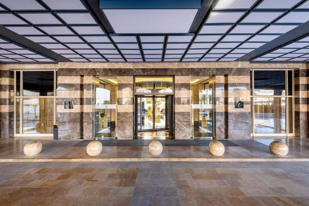 Intercontinental Doha Beach & Spa