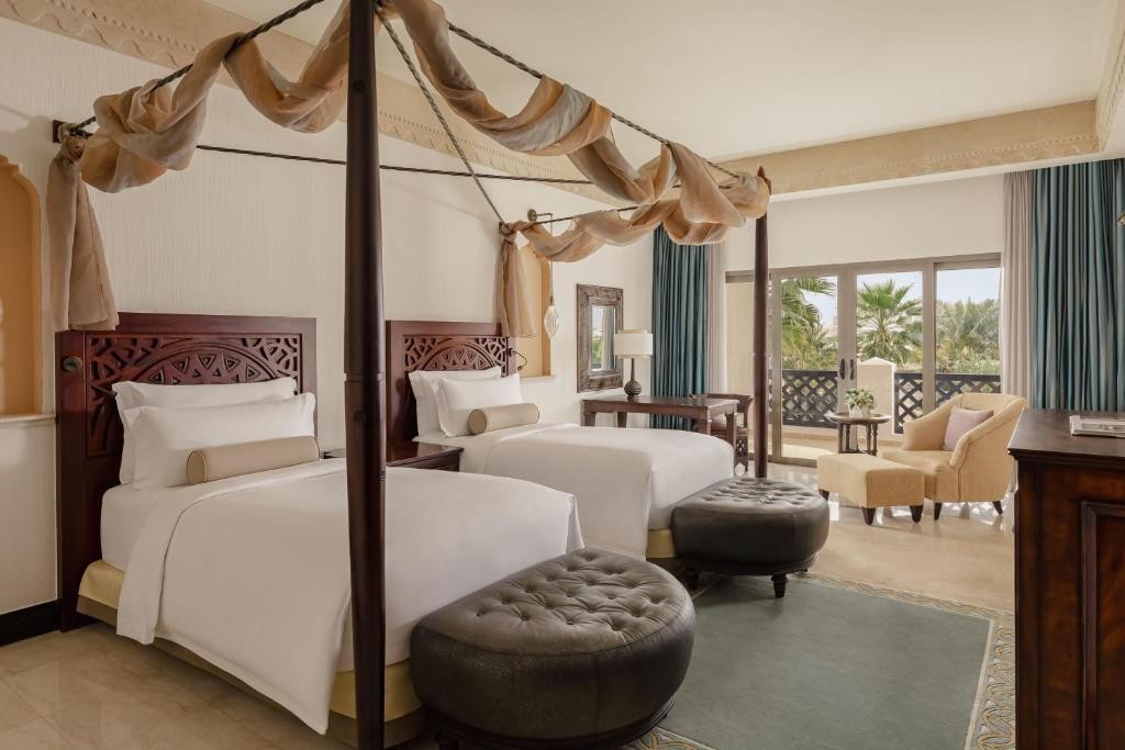 Sharq Village & Spa, a Ritz Carlton Hotel