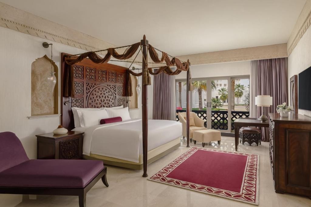 Sharq Village & Spa, a Ritz Carlton Hotel