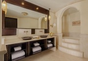 Sharq Village & Spa, a Ritz Carlton Hotel