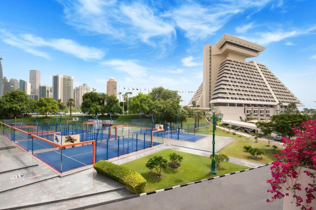 Sheraton Grand Doha Resort & Convention Hotel