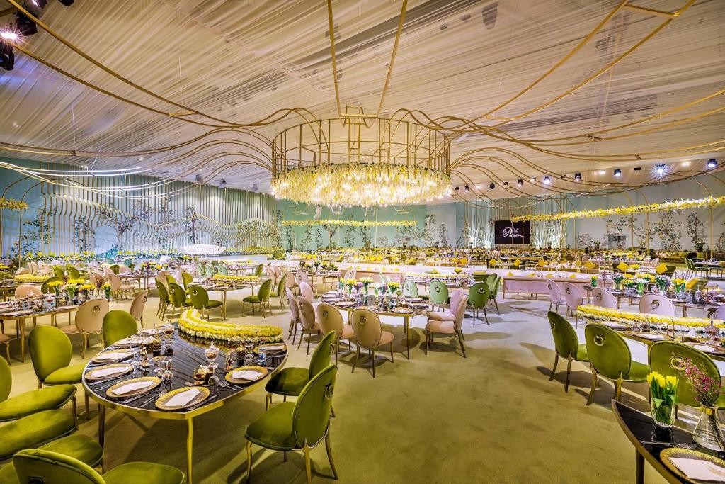 Sheraton Grand Doha Resort & Convention Hotel
