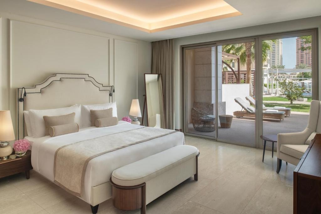 The St. Regis Marsa Arabia Island, The Pearl Qatar