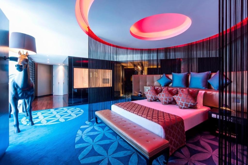 W Doha Hotel & Residences