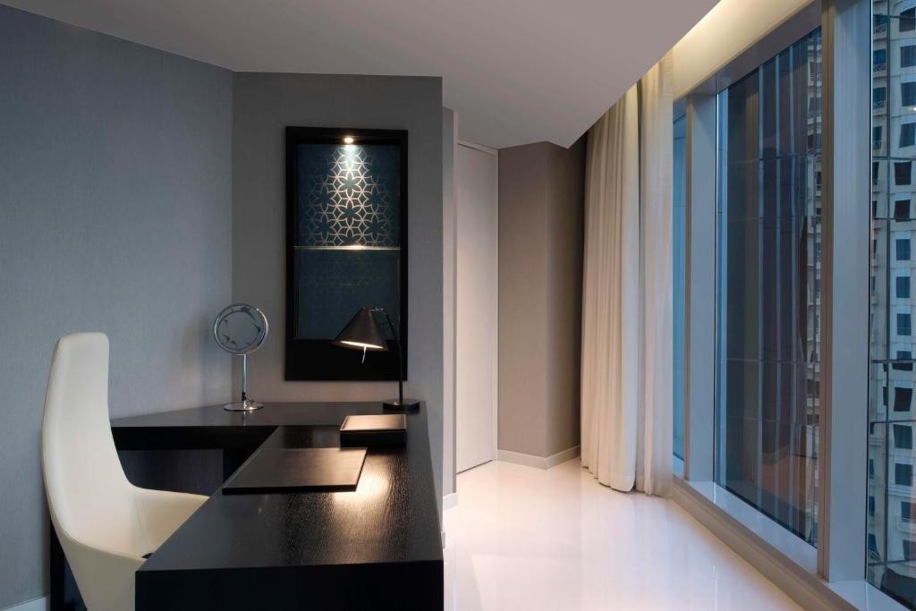 W Doha Hotel & Residences