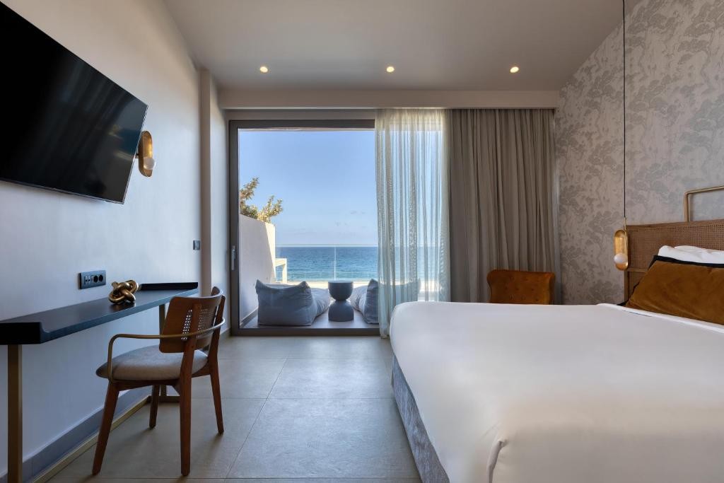 Castello Boutique Suites By The Sea Adult Only +16