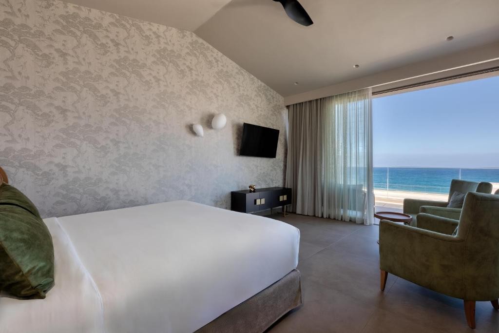 Castello Boutique Suites By The Sea Adult Only +16