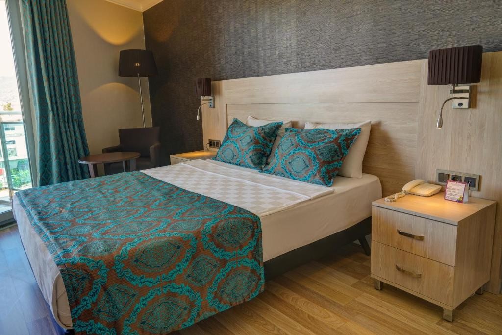 PARADOR BEACH HOTEL