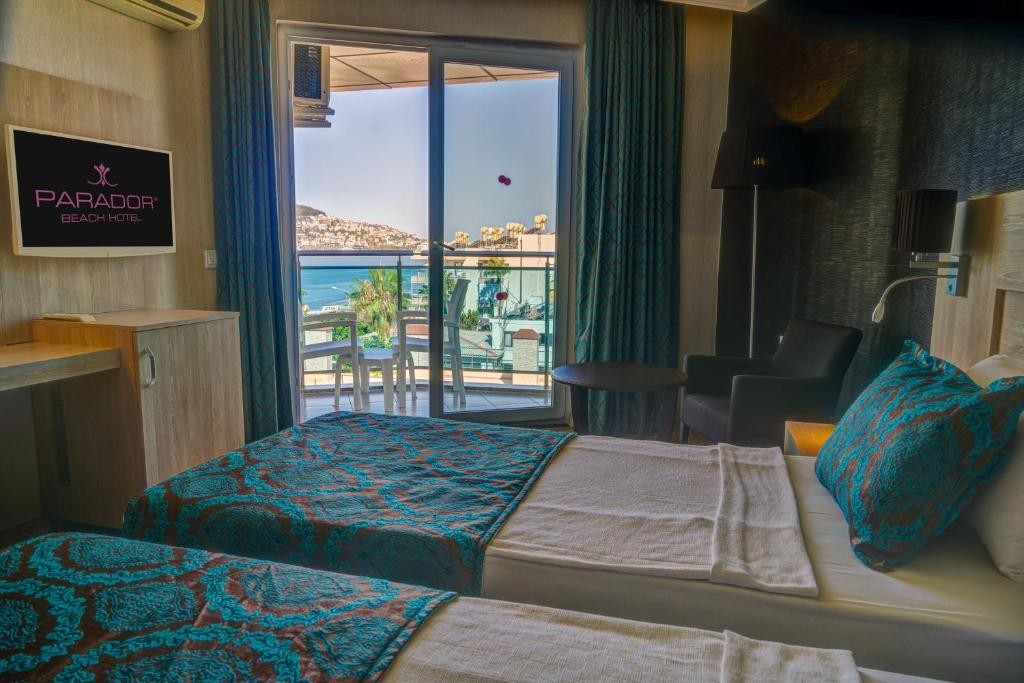 PARADOR BEACH HOTEL