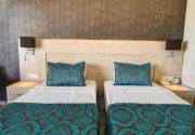 PARADOR BEACH HOTEL