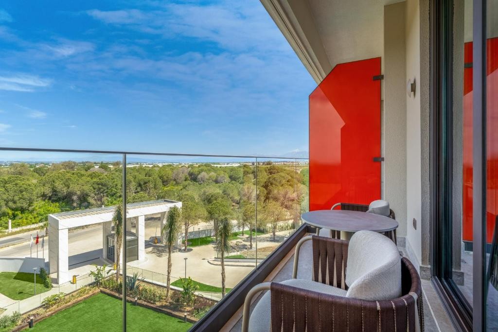 TRENDY PERGE RESORT & SUITES
