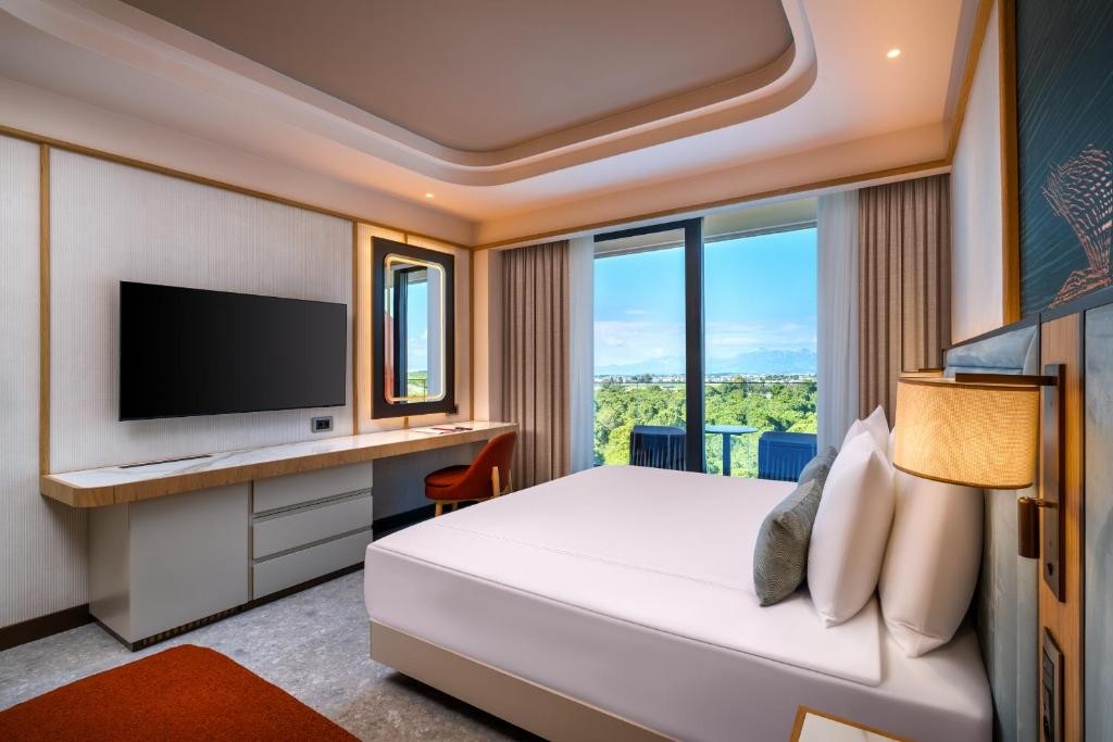 TRENDY PERGE RESORT & SUITES
