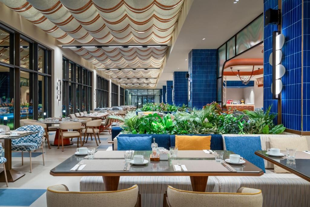 TRENDY PERGE RESORT & SUITES