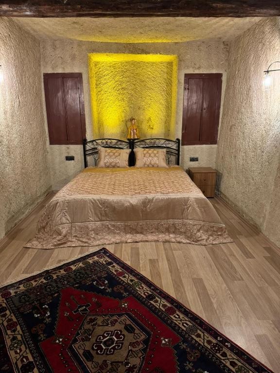 COLINA STONE HOTEL