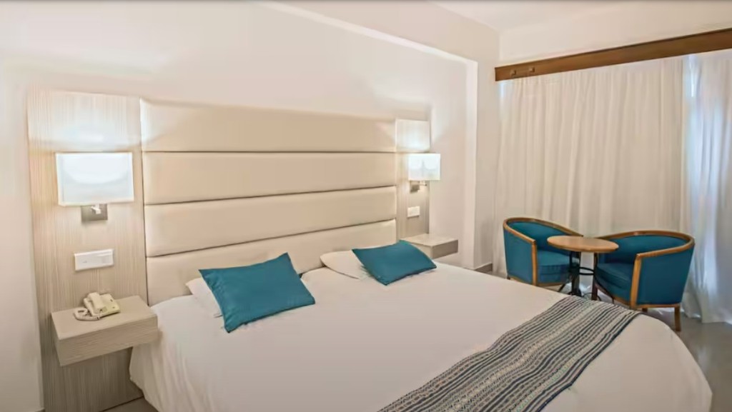 NELIA SEA BREEZE HOTEL
