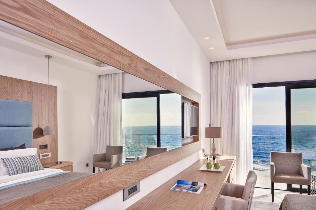 ATLANTICA GOLDEN BEACH - ADULTS ONLY