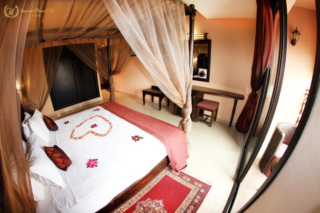 Hotel Imperial Plaza