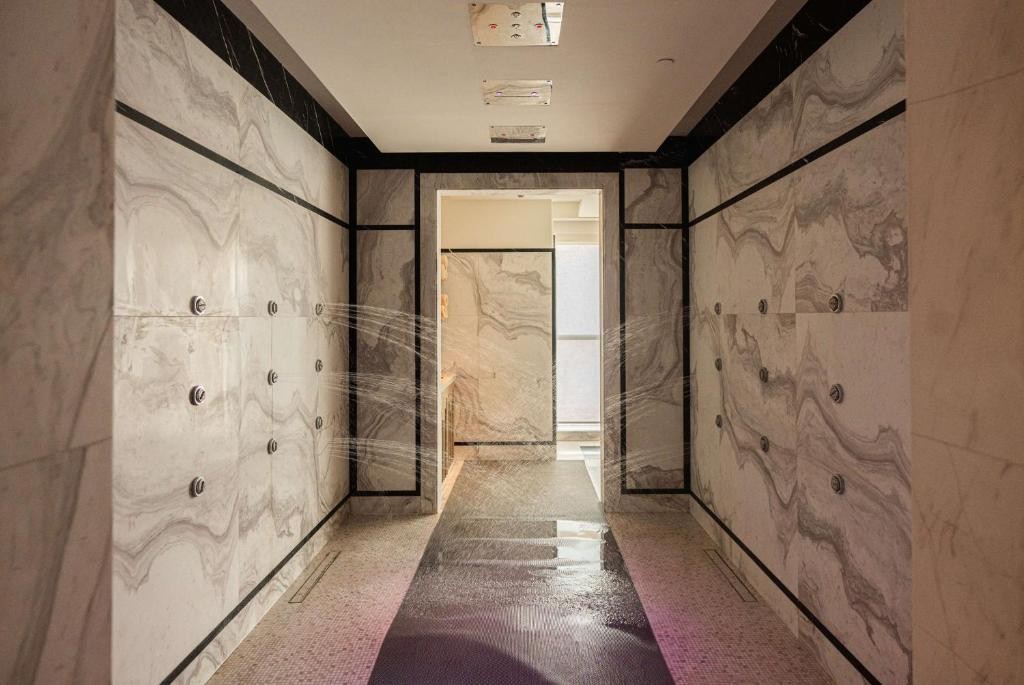 Waldorf Astoria Doha West Bay