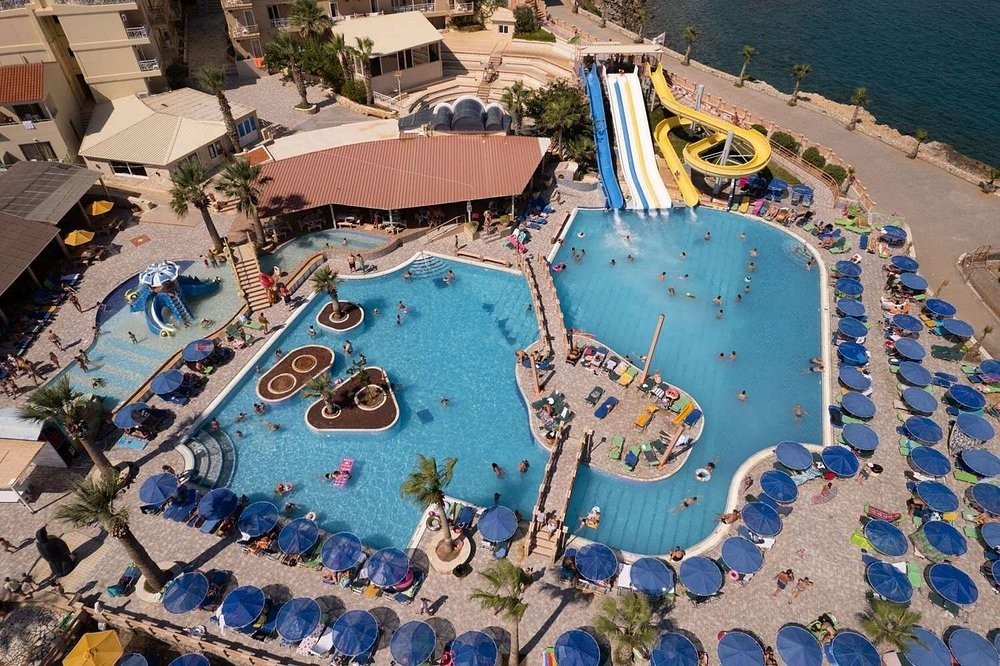 Eri Village & Waterpark