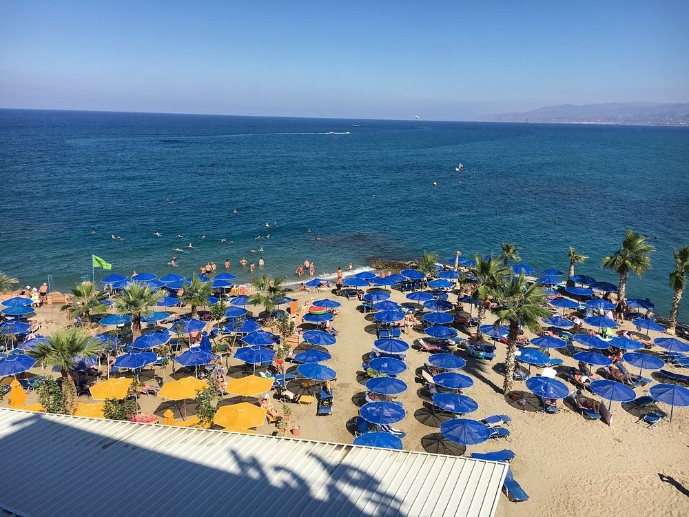 Eri Village & Waterpark