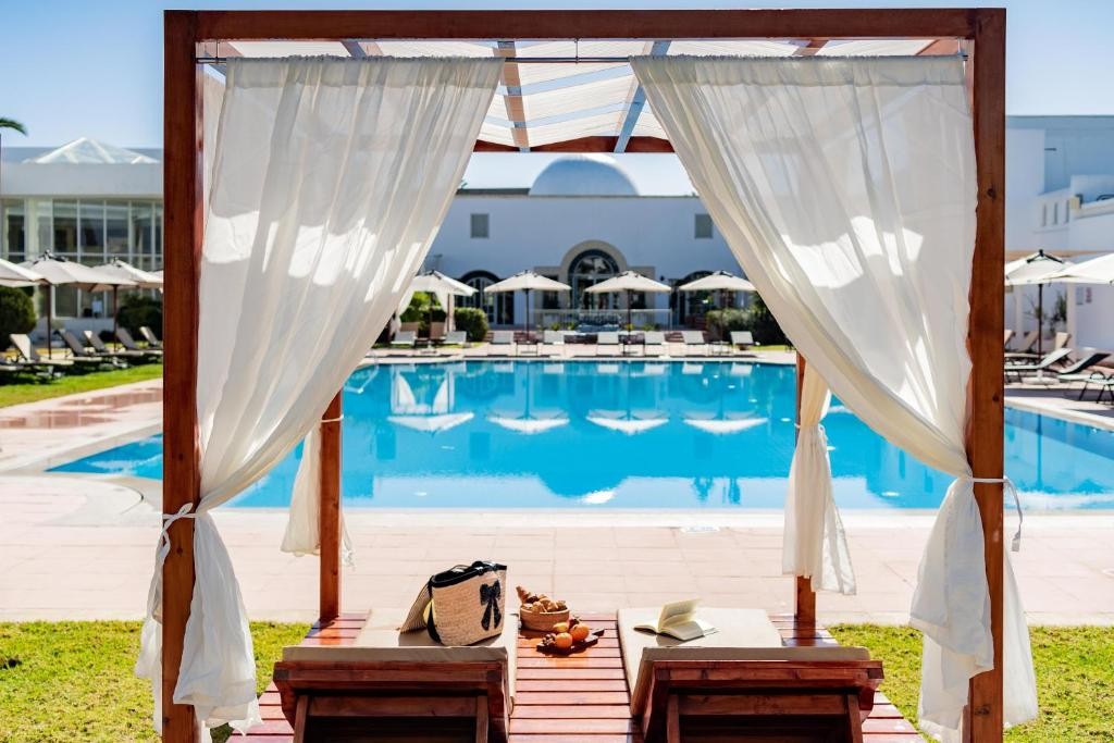 TMK Flora Park Hotel